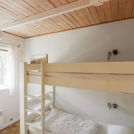 Christella - 200m From The Sea By Interhome Neksø